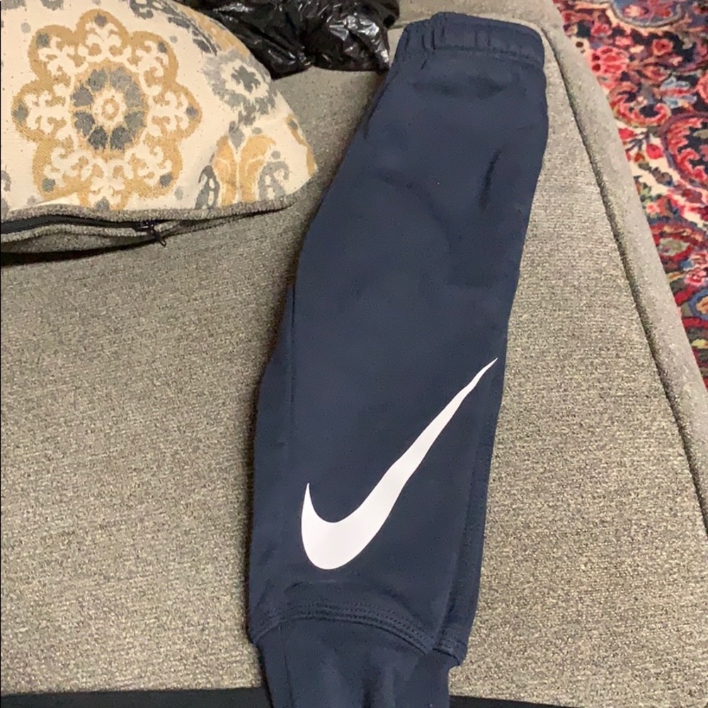 Toddler boy Nike joggers